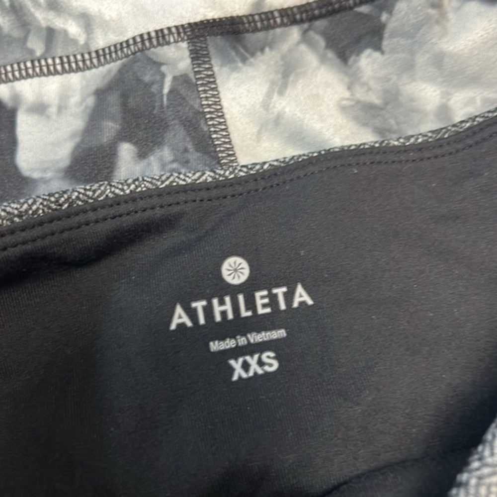 ‎Athleta - Picture 8 of 12